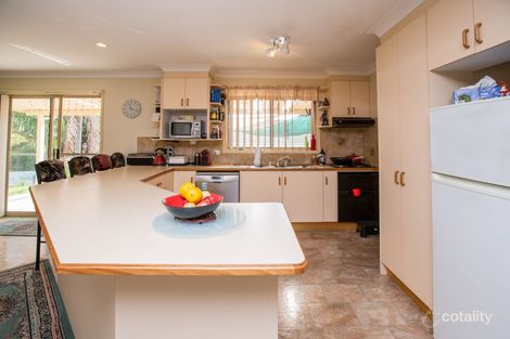 Property photo of 58 Brooklyn Drive Bourkelands NSW 2650