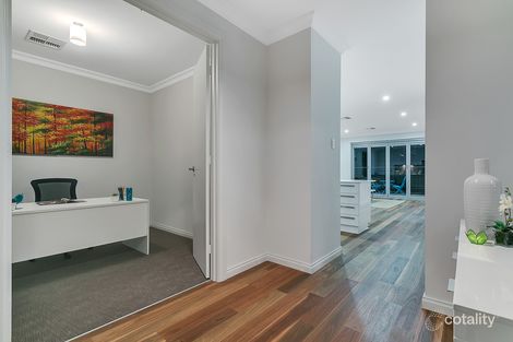 Property photo of 16A Dryden Road Black Forest SA 5035