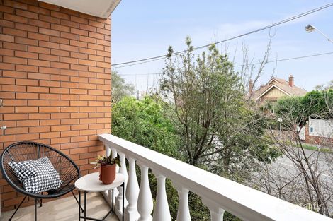 Property photo of 2/6 Ormond Road Ascot Vale VIC 3032