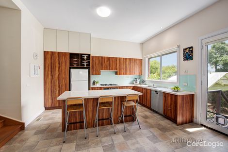 Property photo of 7 Waratah Avenue Burwood VIC 3125