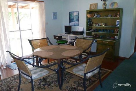 Property photo of 5 Waratah Close Green Point NSW 2428