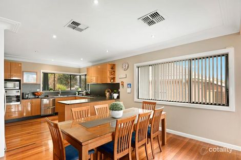 Property photo of 31 Invermay Grove Rosanna VIC 3084