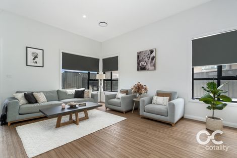 Property photo of 35 Hallaran Way Orange NSW 2800