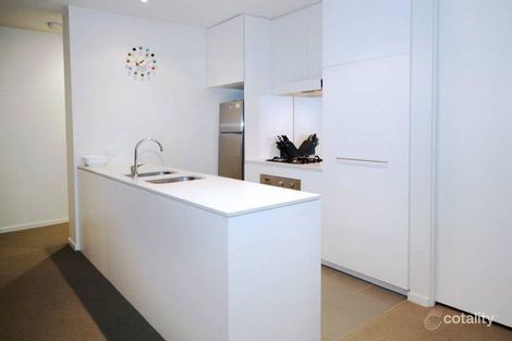 Property photo of 1005/8-18 McCrae Street Docklands VIC 3008