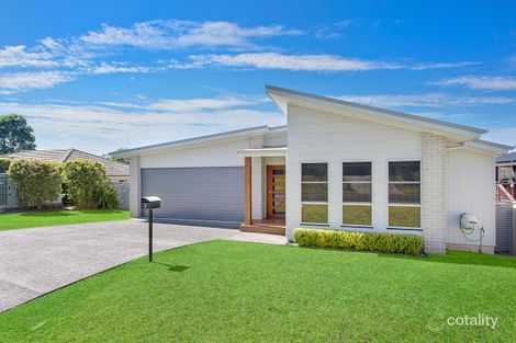 Property photo of 3 Satinwood Crescent Kew NSW 2439