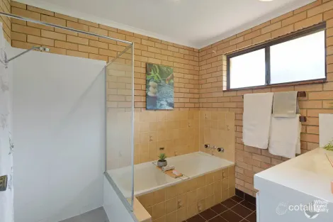 Property photo of 8 Willcocks Avenue Narooma NSW 2546