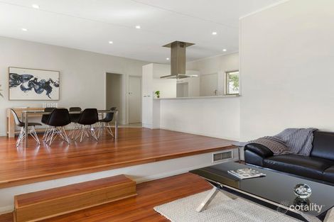 Property photo of 3 Wirth Street Flora Hill VIC 3550