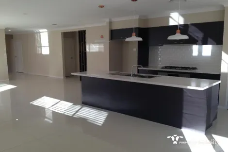 Property photo of 104 Sovereign Drive Deebing Heights QLD 4306