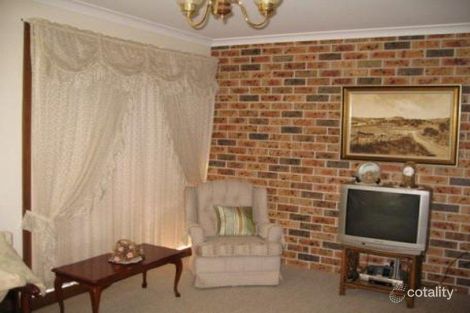 Property photo of 12 Bowditch Crescent Parkes NSW 2870