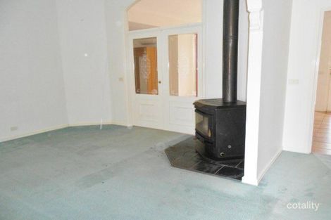 Property photo of 1 Robb Drive Romsey VIC 3434