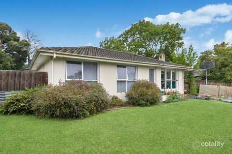 100 Cardigan Rd, Mooroolbark, VIC 3138