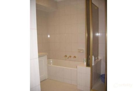 Property photo of 2/18 Allambee Avenue Camberwell VIC 3124