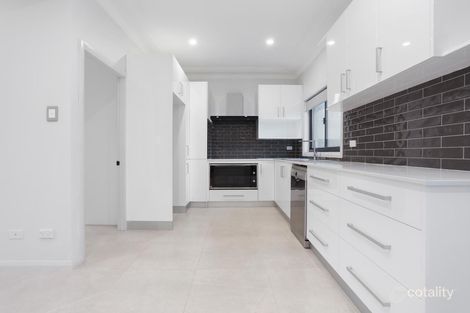 Property photo of 26 Rossiter Street Smithfield NSW 2164