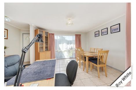 Property photo of 36 Taylor Street Ngunnawal ACT 2913