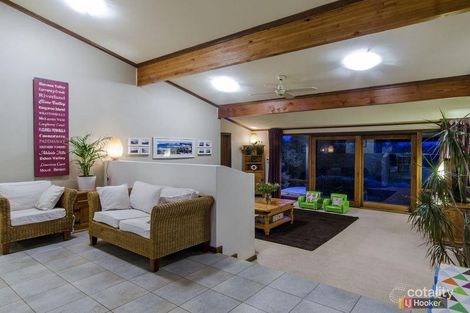 15 Gwendoline Ct, Coromandel Valley, SA 5051