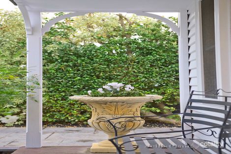 Property photo of 6 Ross Street Surrey Hills VIC 3127