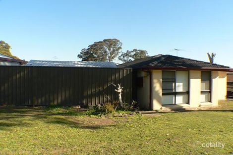 Property photo of 14 Olliver Crescent St Clair NSW 2759