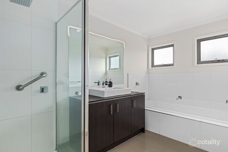 Property photo of 1/51 Beach Road Torquay VIC 3228