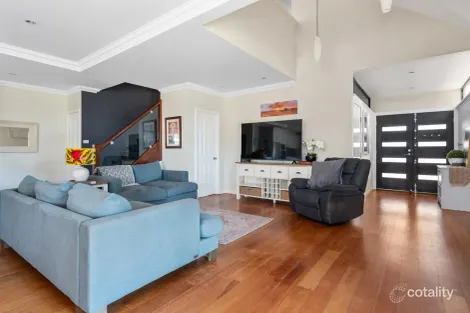 Property photo of 4 Alman Place Hannans WA 6430