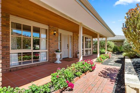 Property photo of 15 Connaught Place Glen Waverley VIC 3150