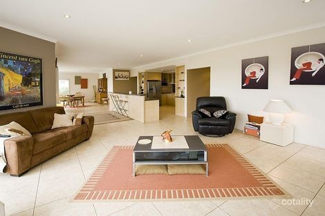 Property photo of 33 Peppertree Close Wannanup WA 6210