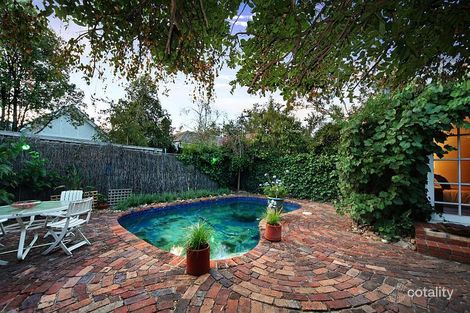 Property photo of 35 Mathoura Road Toorak VIC 3142