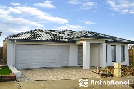 11 Anvil Way, Clyde North, VIC 3978