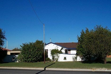 25 Cameron St, Langford, WA 6147