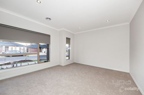 Property photo of 6 Mulholland Drive Tarneit VIC 3029