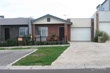 12 Vanderloo Rd, Gowanbrae, VIC 3043