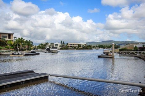 Property photo of 43 Harbourvue Court Helensvale QLD 4212
