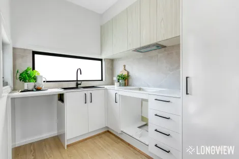 Property photo of 2/98 Summerhill Road Reservoir VIC 3073