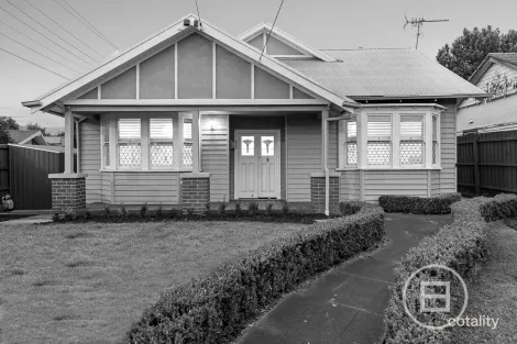 Property photo of 156 Holmes Road Moonee Ponds VIC 3039