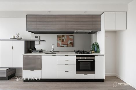 Property photo of 205/193 McKinnon Road McKinnon VIC 3204