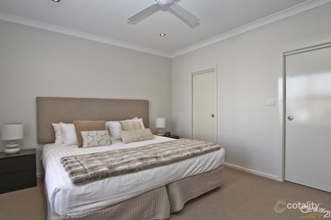 Property photo of 5 Frenchmans Way Caves Beach NSW 2281
