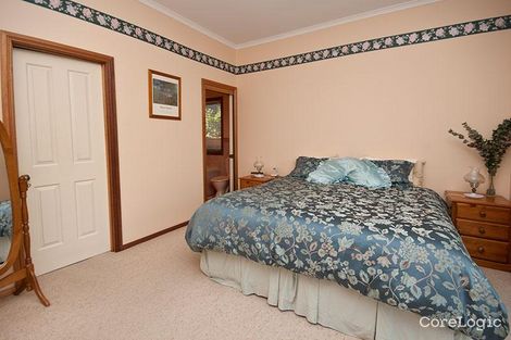 Property photo of 20 The Oaks Parade Aberfoyle Park SA 5159