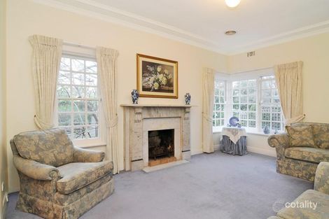 Property photo of 95 Warrigal Road Surrey Hills VIC 3127