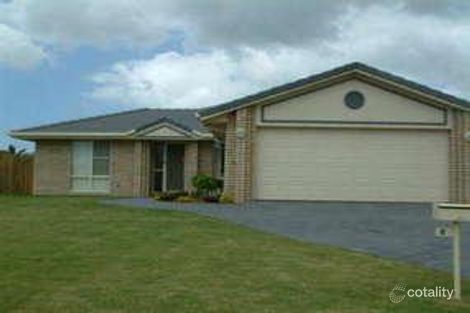 Property photo of 8 Jasmine Place Banora Point NSW 2486