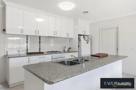 Property photo of 1B Batchelor Crescent Wangaratta VIC 3677