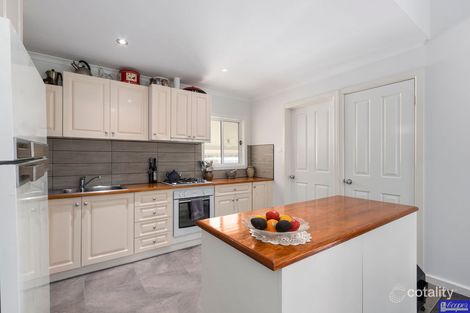 Property photo of 3 Pearce Street Crib Point VIC 3919