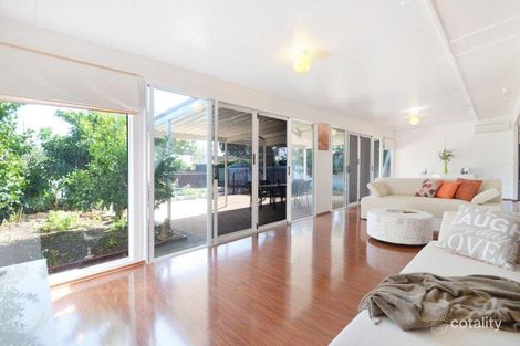 Property photo of 15 Minchinbury Terrace Marion SA 5043