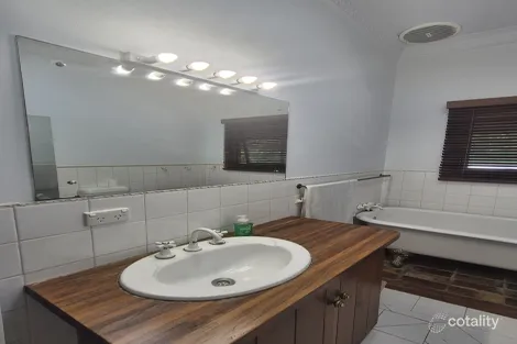 Property photo of 83 Callandoon Street Goondiwindi QLD 4390