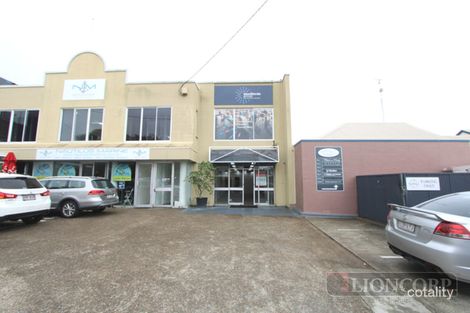 11 Cambridge Pde, Manly, QLD 4179