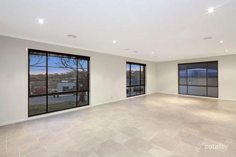 Property photo of 12 Hendry Close Nicholls ACT 2913