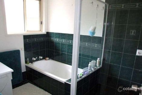 Property photo of 17 Glendale Crescent Ocean Shores NSW 2483
