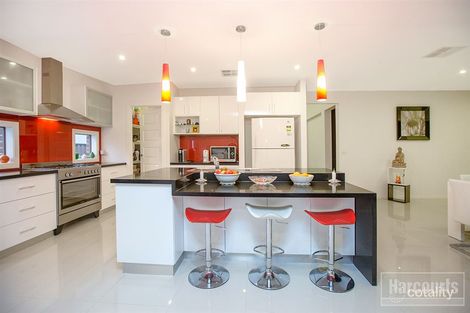 Property photo of 4 Powell Place Pakenham VIC 3810