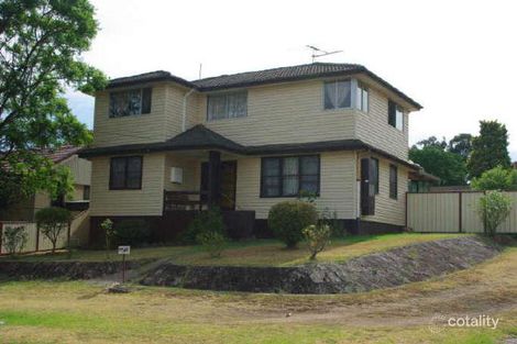 13 Waikanda Cres, Whalan, NSW 2770