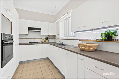Property photo of 1/32 Devonshire Crescent Oak Flats NSW 2529