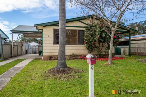 Property photo of 9 Christopher Crescent Batehaven NSW 2536
