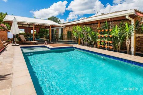 10 Rangeview Ct, Burleigh Waters, QLD 4220